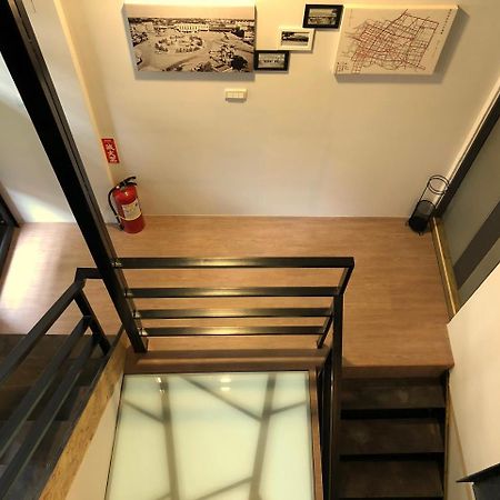 Lost Circle Homestay Tainan Exterior foto
