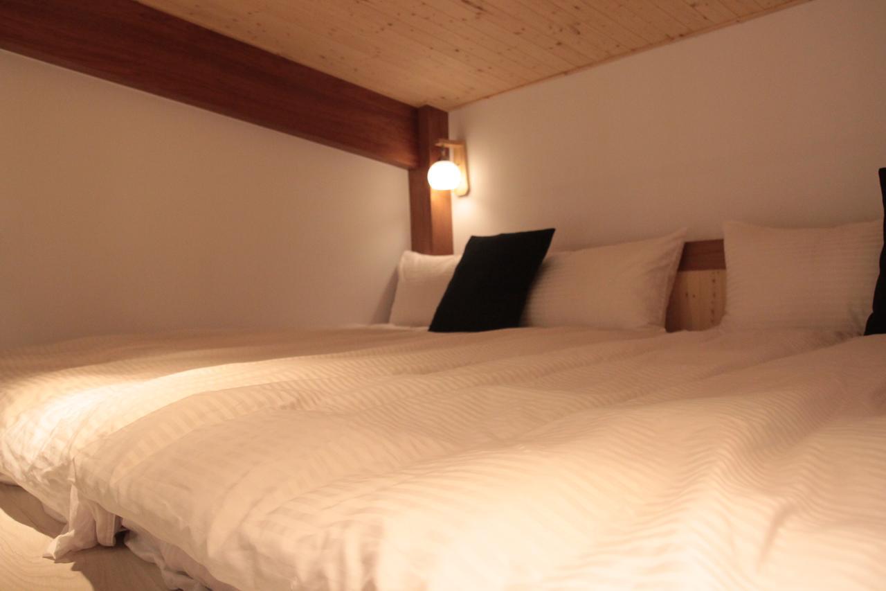 Lost Circle Homestay Tainan Exterior foto