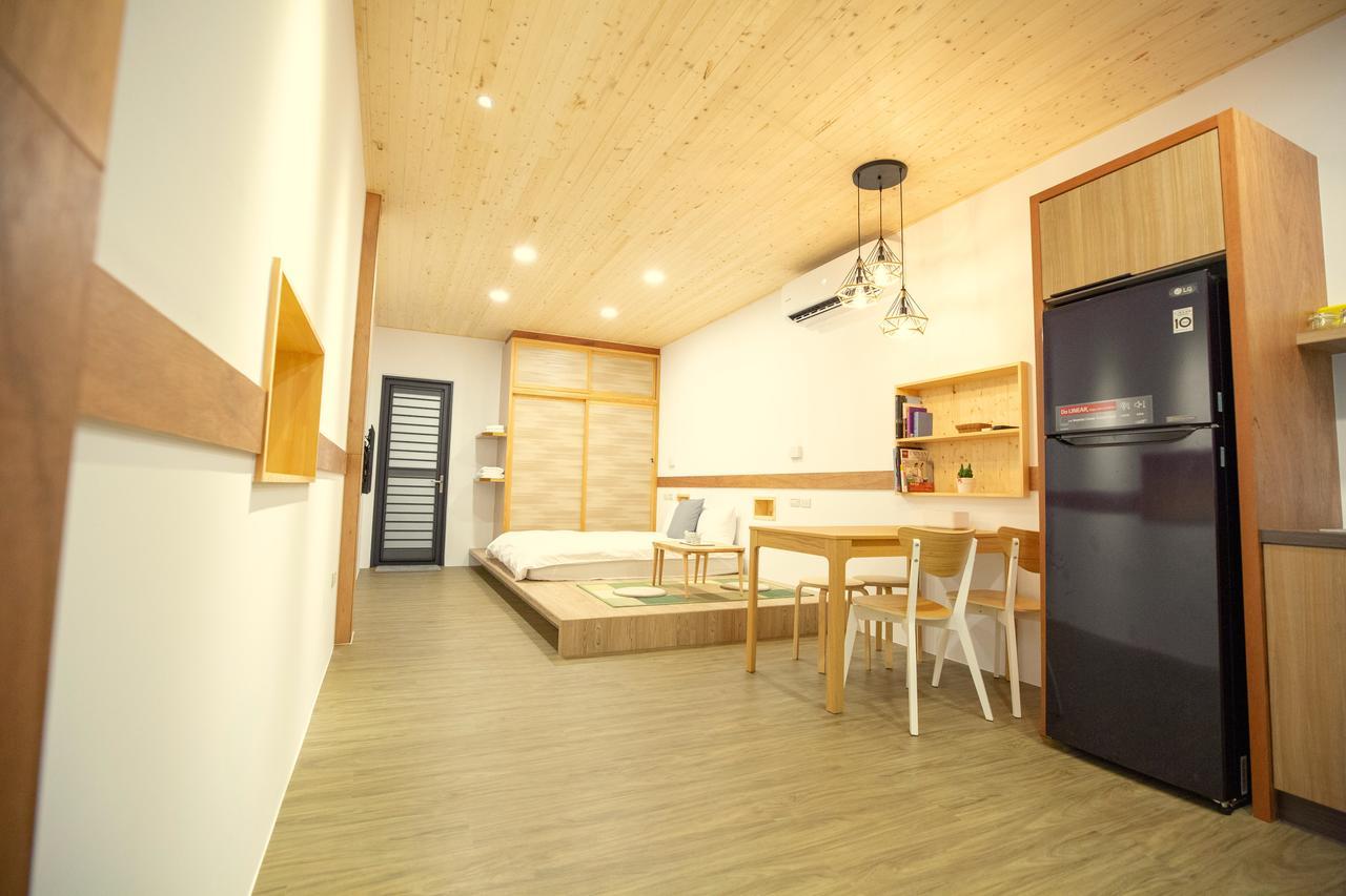 Lost Circle Homestay Tainan Exterior foto